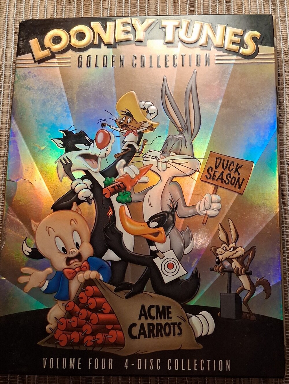 Looney Tunes Golden Collection Volume 4 DVD 4-Disc Set Excellent Condition